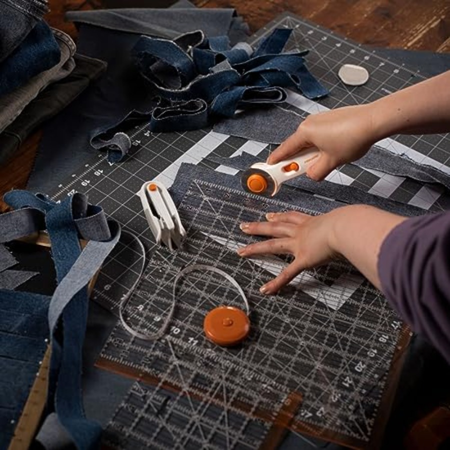 Crafts Essentials 5-Piece Set  - огляд і ціна Rotary Cutter Fabric