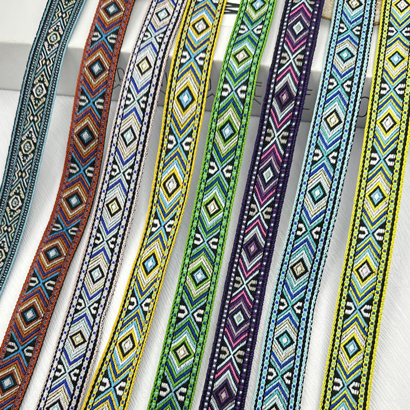 50 Yards 18-20mm Vintage Jacqu - огляд і ціна Vintage Sewing Textile